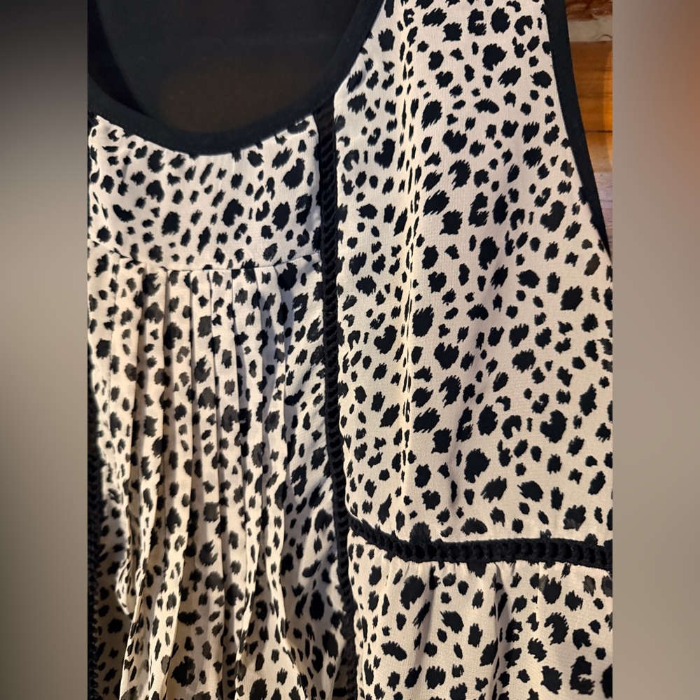 Chloe K Black and Cream Spotted Tank Top - Picture 2 of 9